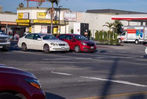 Honolulu, HI - One Injured in Car Crash on Ft Barette Rd near Franklin D Roosevelt Ave